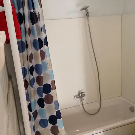 Aida 2 Bedrooms - Free Parking
